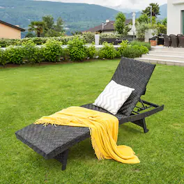 Costway - 1PC Folding Patio Chaise Lounge Chair Outdoor Rattan Adjustable Recliner Quick Dry Foam All Weather - Mix Brown