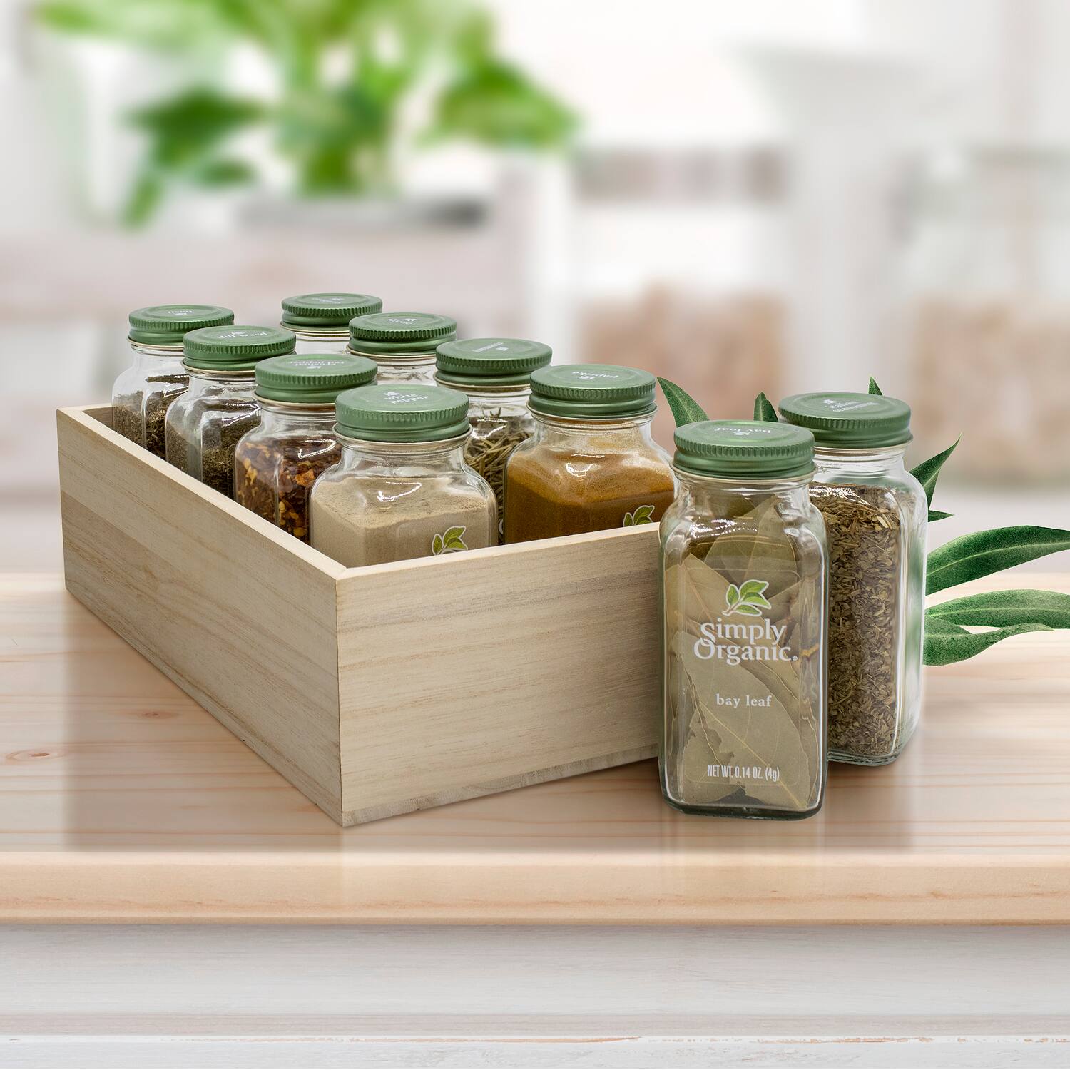 2 simply Organic, bay leaf NET WT 0.14 OZ (4g)