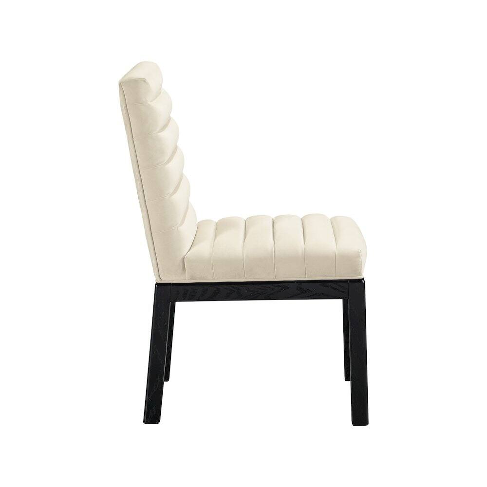 Alt View 2. Meridian Furniture - Evelyn Cream Velvet Dining Chair - Beige.