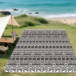 Outsunny - Outdoor Rug for Patio, 9' x 18' Waterproof Large Mat, Reversible Plastic Straw Rug for Décor - Black and White Geometric Wall