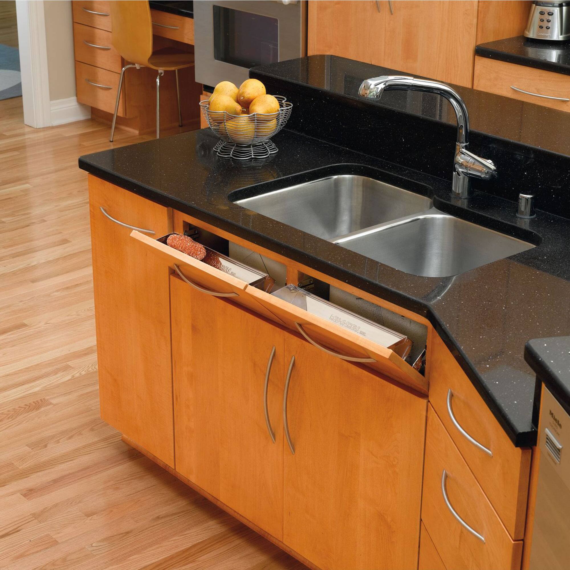 The text on the image is:

"PUCKS G3S5"