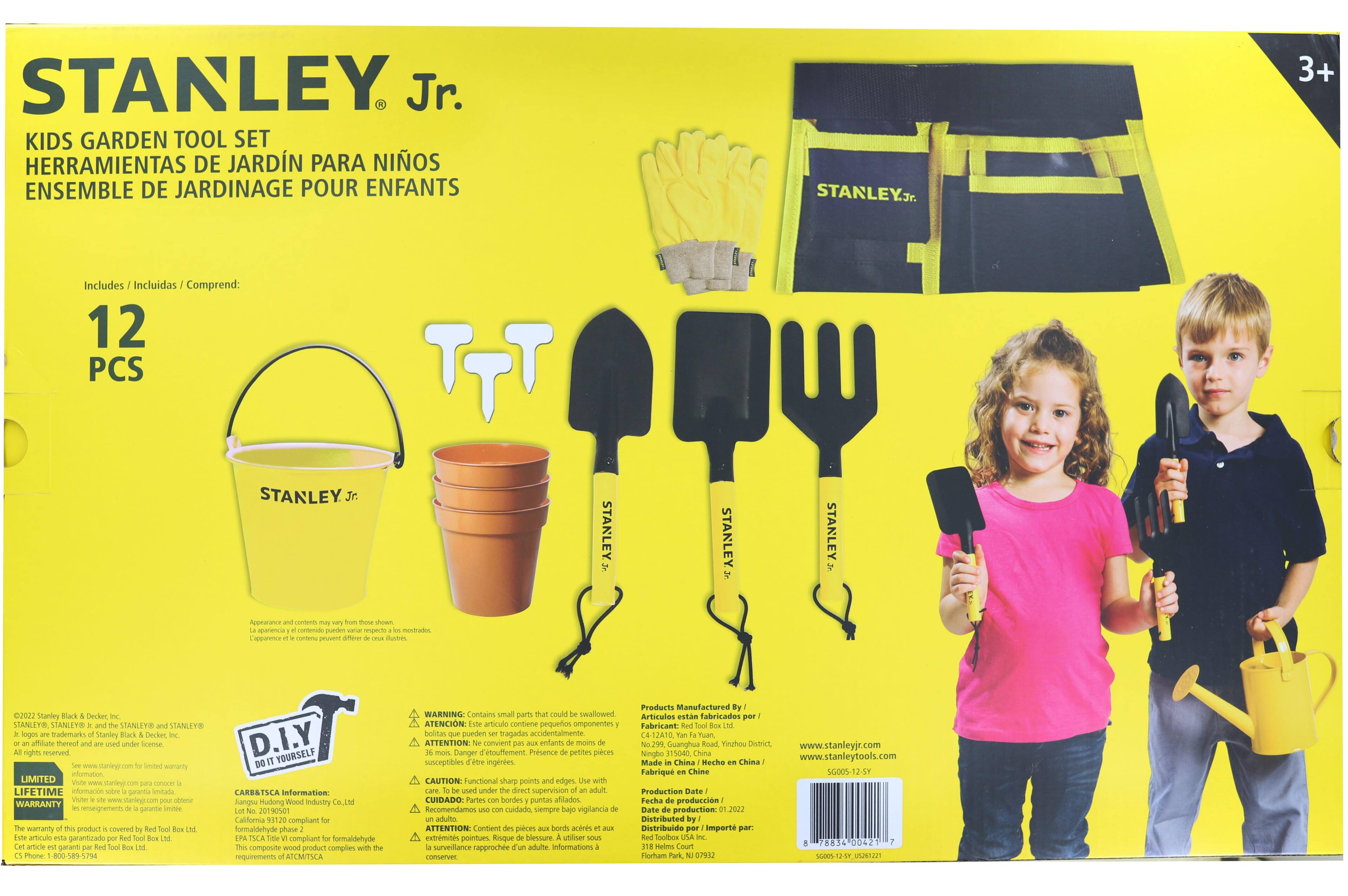STANLEY Jr.  
KIDS GARDEN TOOL SET  
HERRAMIENTAS DE JARDÍN PARA NIÑOS  
ENSEMBLE DE JARDINAGE POUR ENFANTS  

Includes / Incluidas / Comprend:  
12 PCS  

Appearance and contents may vary from those shown.  
L'apparence et le contenu peuvent varier de ceux représentés.  

WARNING: Contains small parts that could be swallowed.  
ATENCIÓN: Este artículo contiene pequeños componentes que podrían ser ingeridos accidentalmente.  
ATTENTION: Contient des pièces petites qui pourraient être avalées.  

LIMITED LIFETIME WARRANTY  
Información sobre garantía limitada.  

CARB & TSCA Information:  
California Proposition 65 Warning: This product complies with the requirements of the California Air Resources Board (CARB) and the Toxic Substances Control Act (TSCA).  

D.I.Y.  
DO IT YOURSELF  

Products Manufactured By /  
Artículos están fabricados por /  
Produits manufacturés par:  
STANLEY Black & Decker Inc.  
10001 Stanley Drive  
Elk Grove, CA 9562