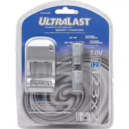 UltraLast - Ulcr123rk Ulcr123rk Smart Charger With 2 Rechargeable Cr123 Batteries