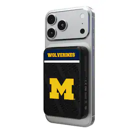 Keyscaper - Michigan Wolverines Endzone Plus Wireless Power Bank - Multicolor