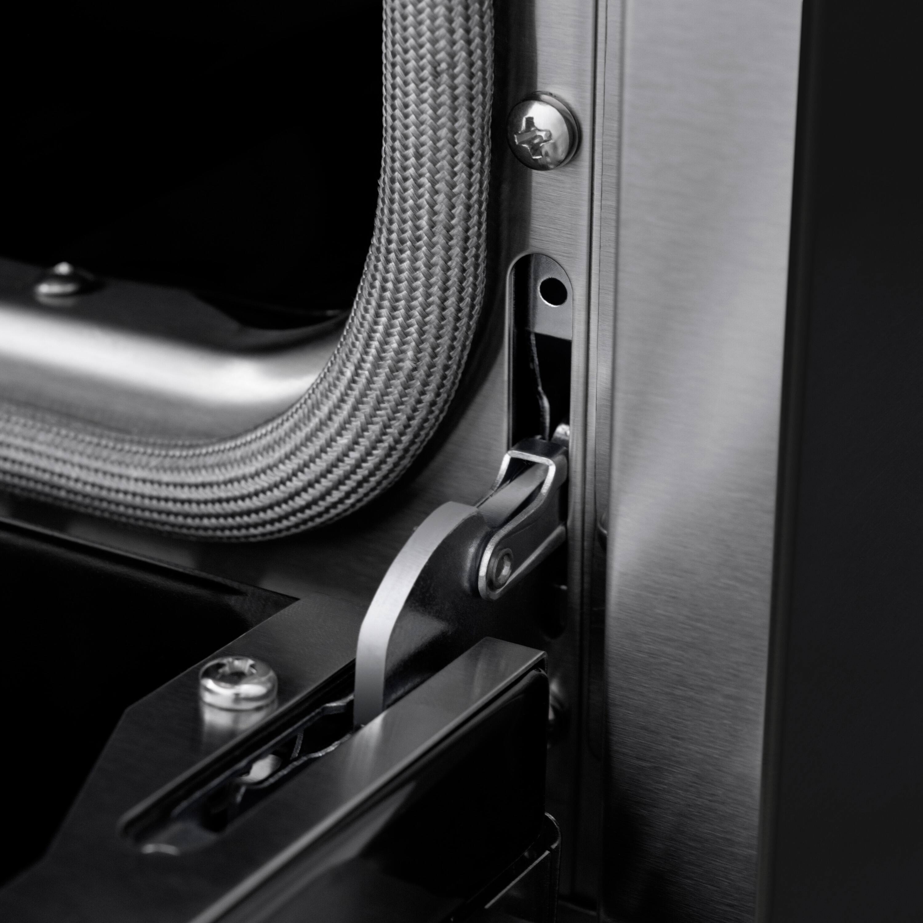 Alt View 4. ZLINE - 36" Paramount Gas Range with 6 Burners and Convection Oven (SGRB-36) - Black Stainless Steel.