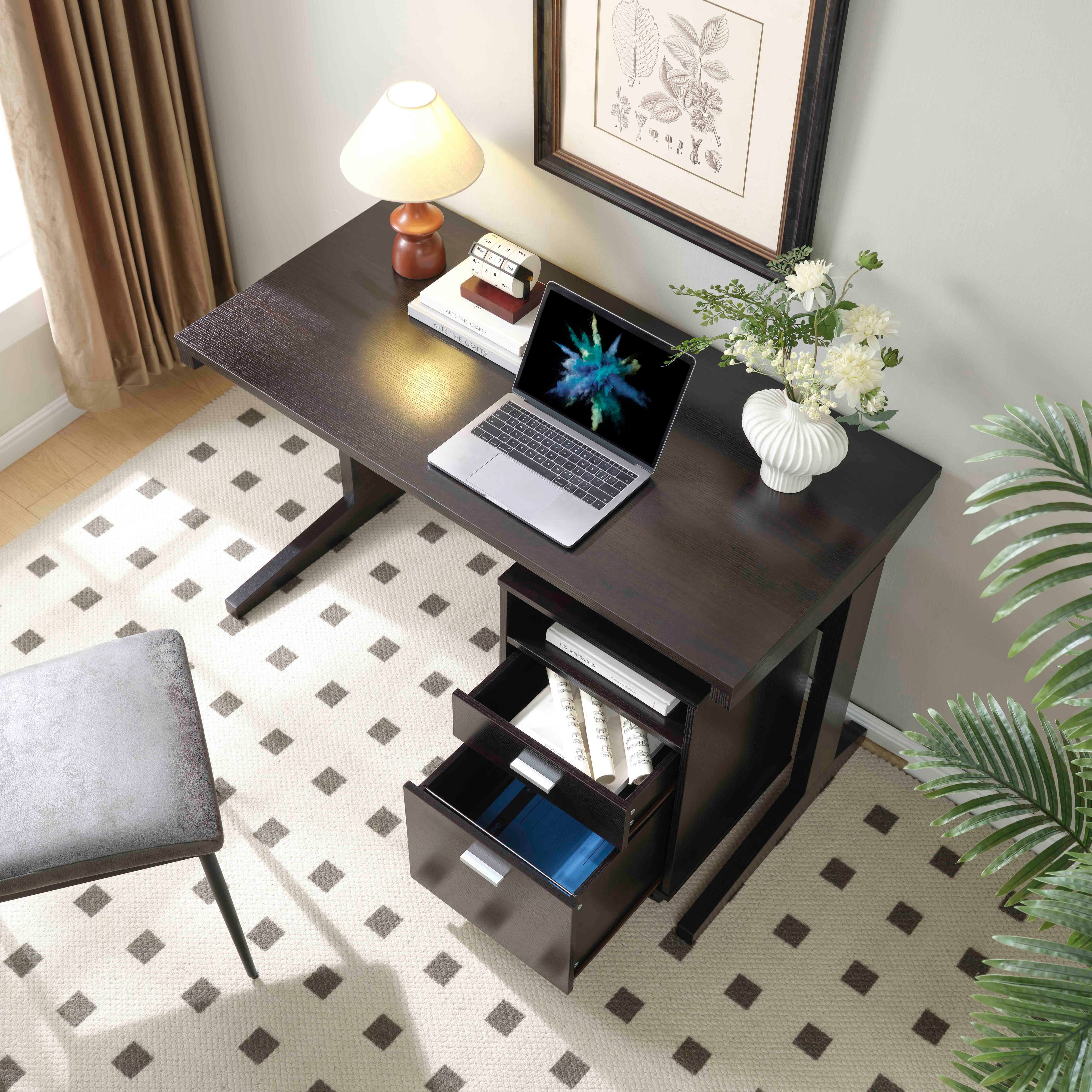 The text on the image is:

- "THE ART OF"
- "7"