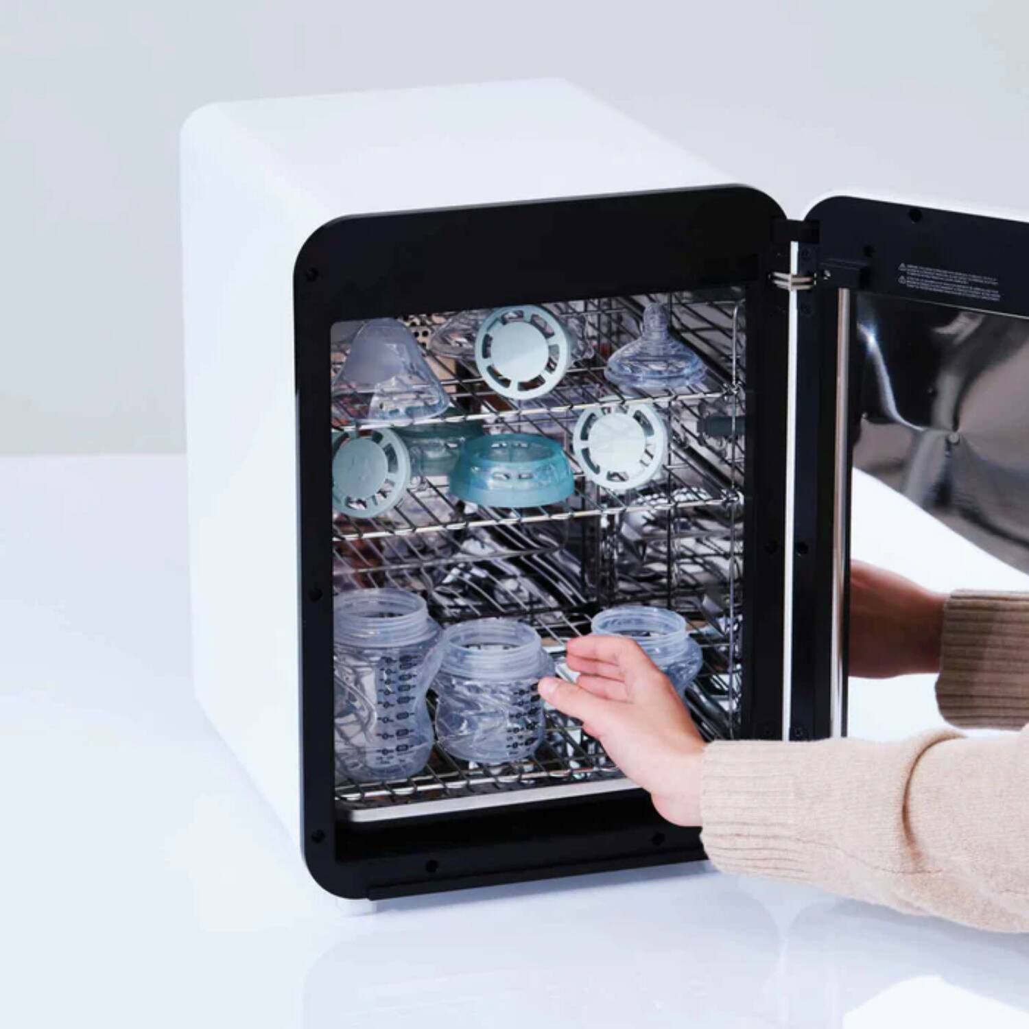 Back. Wabi - Wabi Baby UVC LED Sanitizer & Dryer 360 - White.