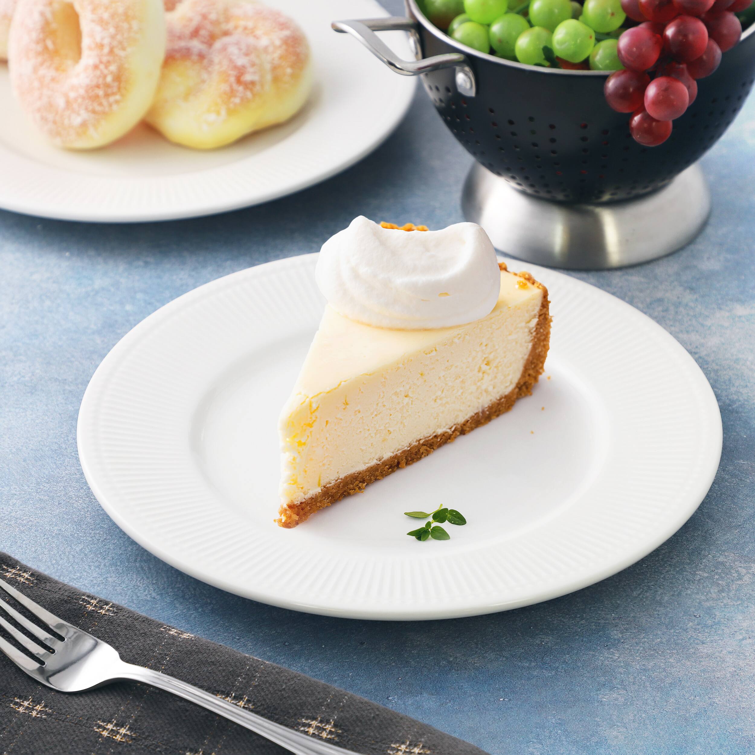 Alt View 1. Elama - Elama Gretel 6 Piece Round Stoneware Dinner Plate Set in White - White.