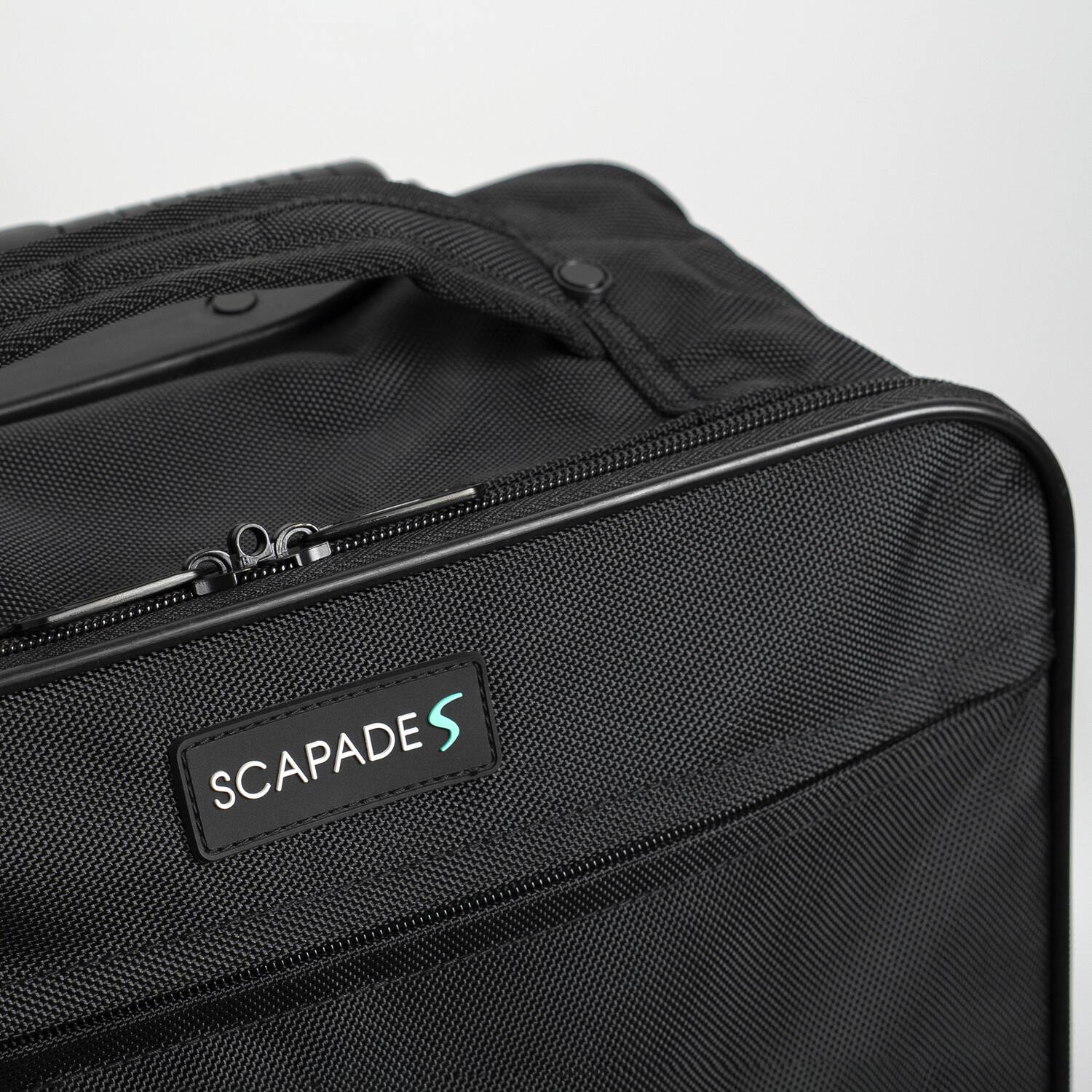 Angle. Scapade - AirSlim 4-Wheel Super-Lightweight Collapsible Carry-on Suitcase - Black.