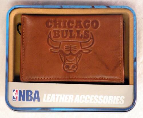 CHICAGO BULLS  
NBA  
LEATHER ACCESSORIES
