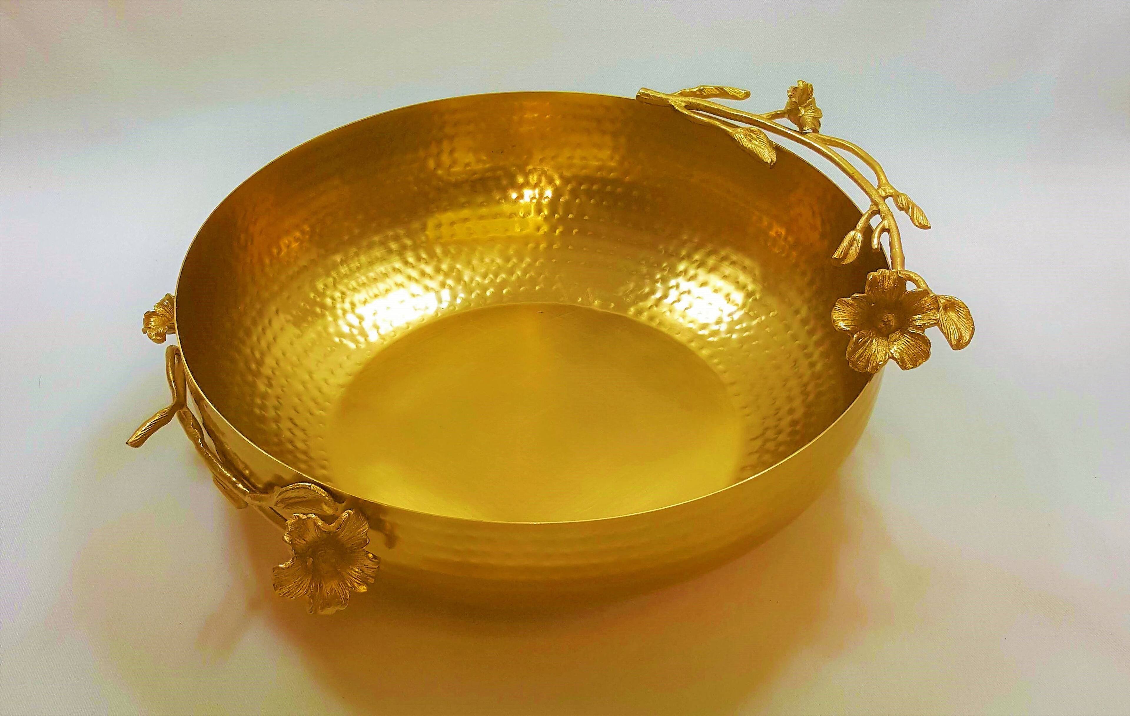 Front. Jiallo - Eldora salad bowl - Satin Gold - Gold.