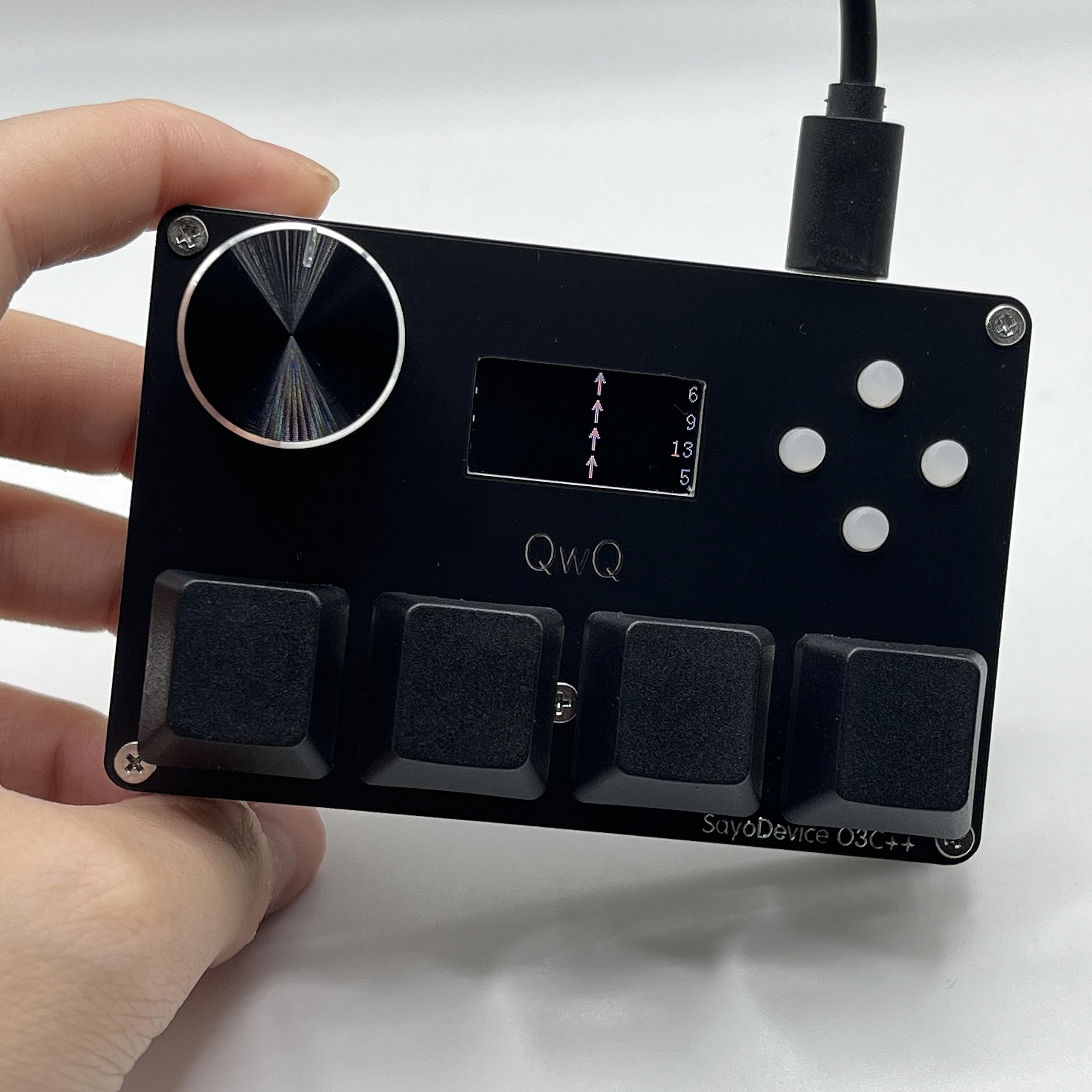 QWQ 6 9 13 5  
SayoDevice 03C++