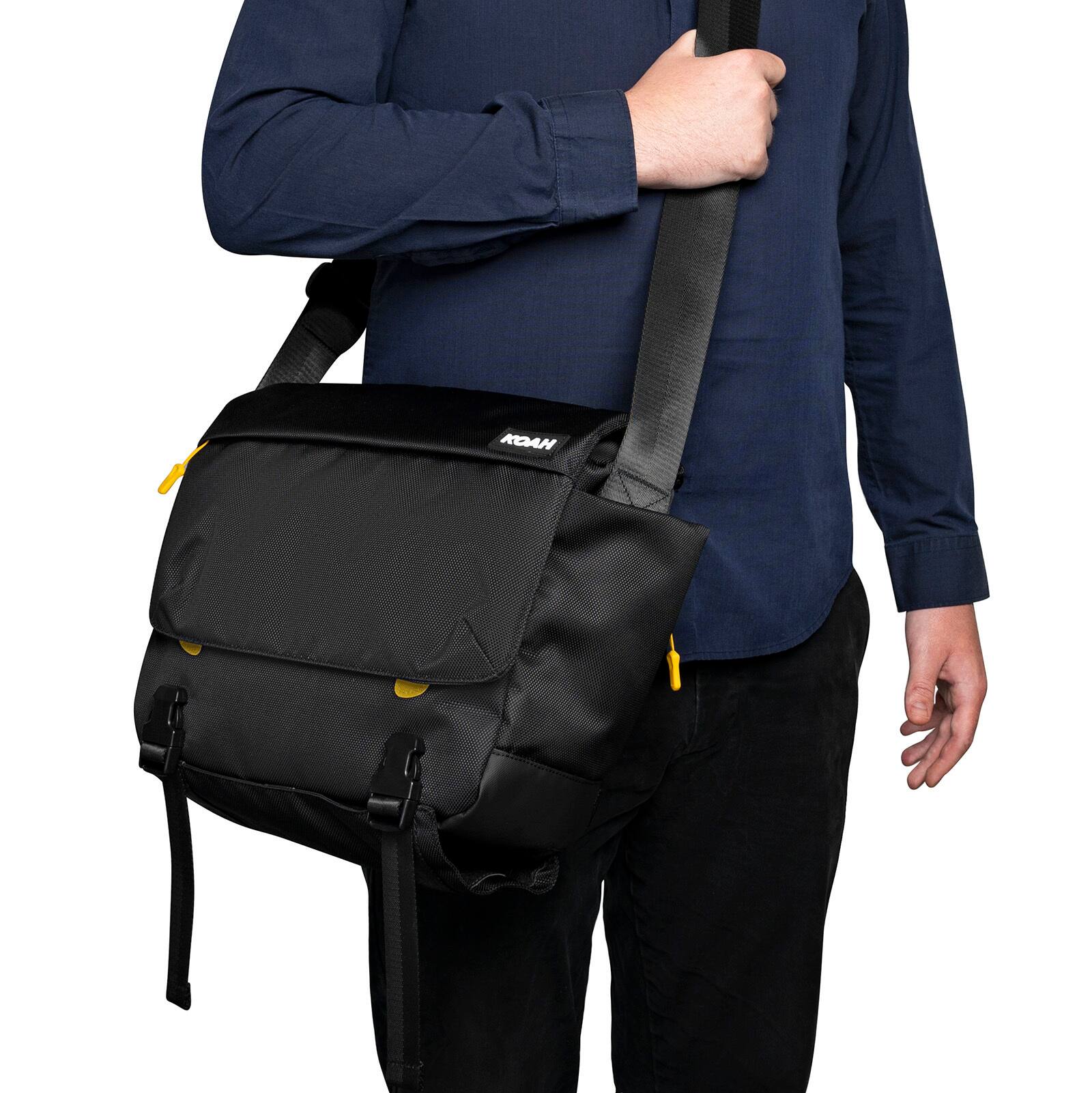 Back. Sony - Sony Alpha 7 IV Full-Frame Mirrorless Interchangeable Lens Camera Bundle - Black.