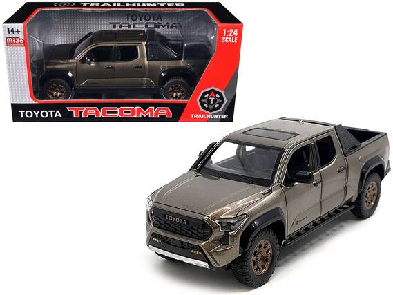 TRAILHUNTER
14 MiJo Exclusives
TOYOTA TACOMA
1:24 SCALE
TOYOTA TACOMA TRAILHUNTER