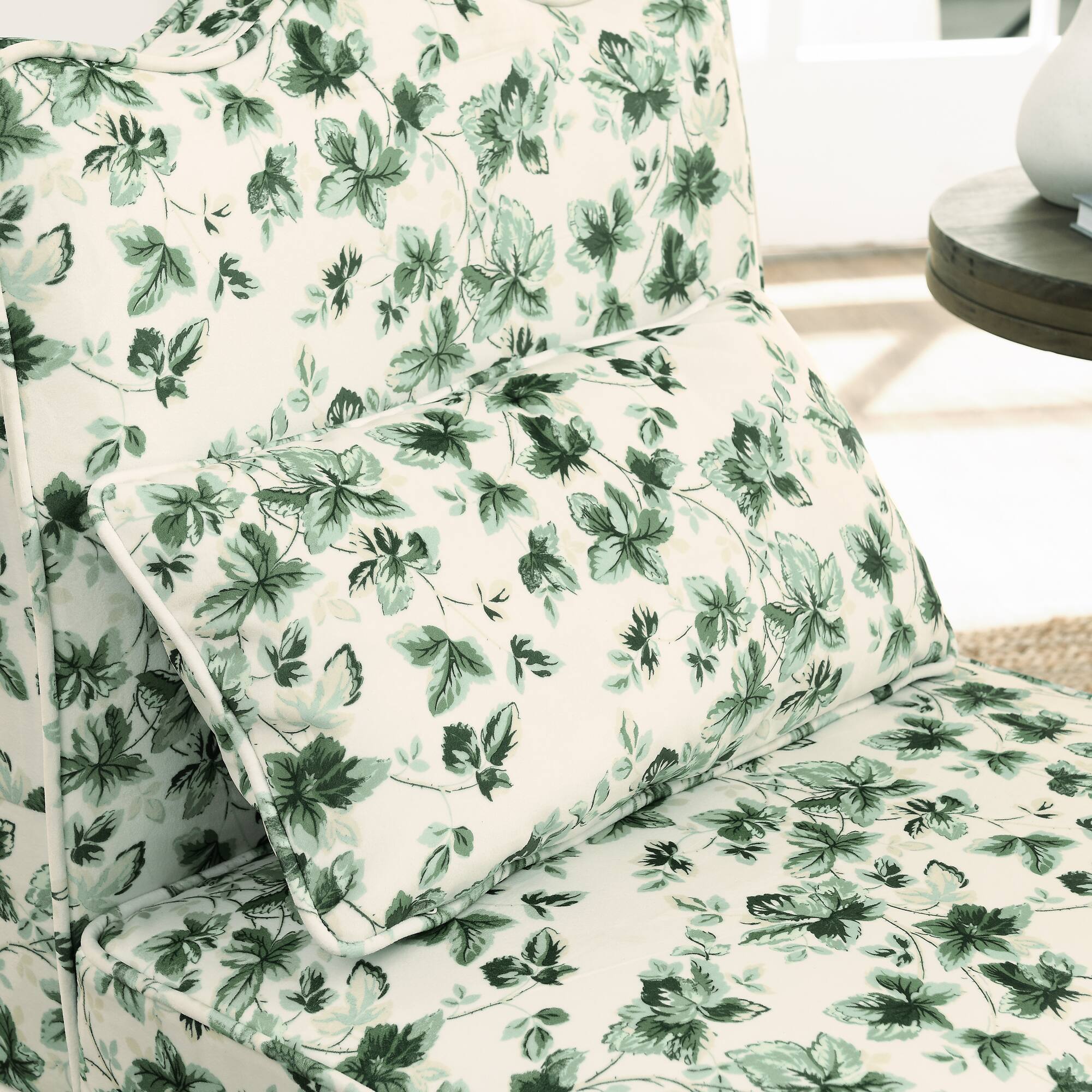 Alt View 4. Trinkets Crazed - Flannel Upholstered Accent Chair-Retro Single Sofa Chair with Floral Pattern, Armless Lounge Chair with Pillow - Green.