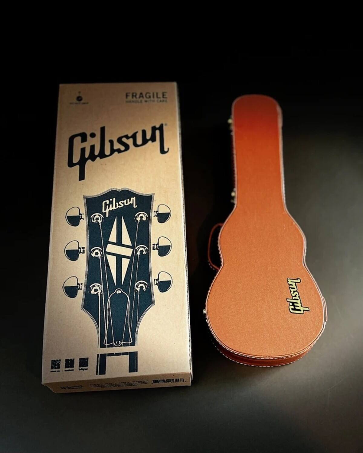 FRAGILE  
HANDLE WITH CARE  

Gibson  

Gibson  

Gibson