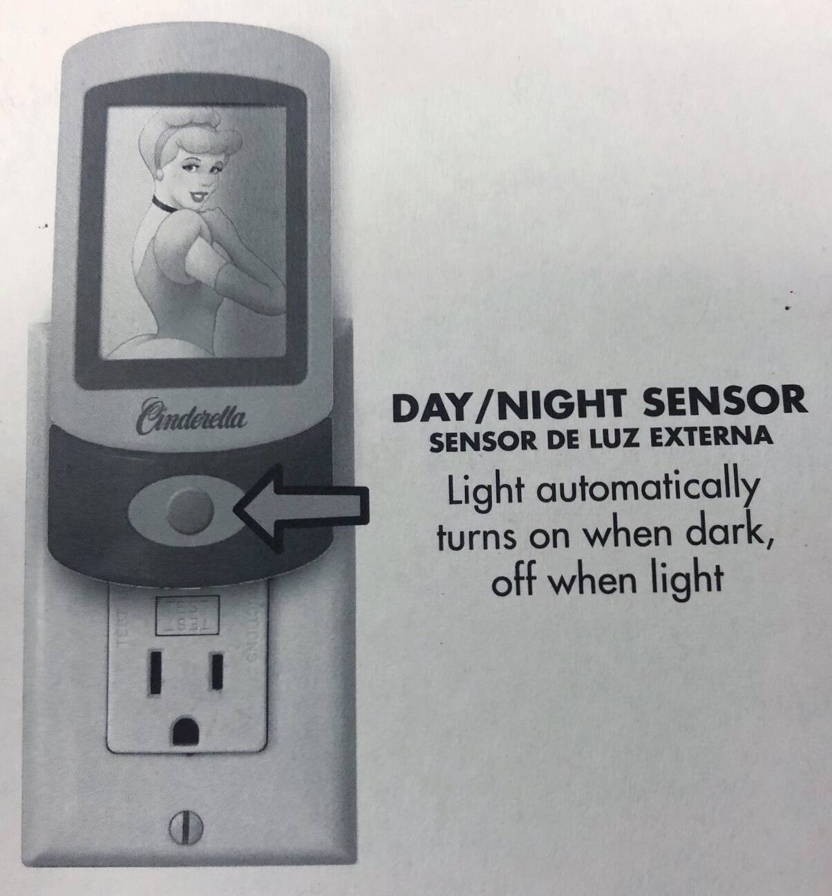 Cinderella

DAY/NIGHT SENSOR  
SENSOR DE LUZ EXTERNA

Light automatically turns on when dark, off when light