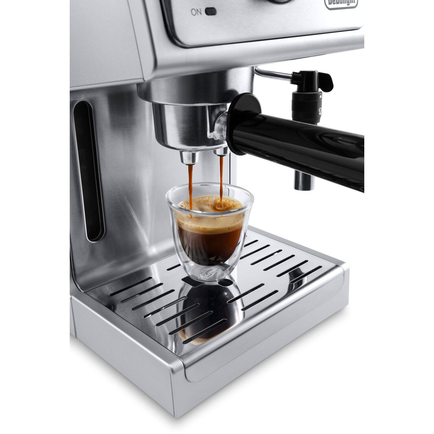 Alt View 4. De'Longhi - 15-Bar Pump Espresso and Cappuccino Machine, Stainless Steel - Stainless Steel.