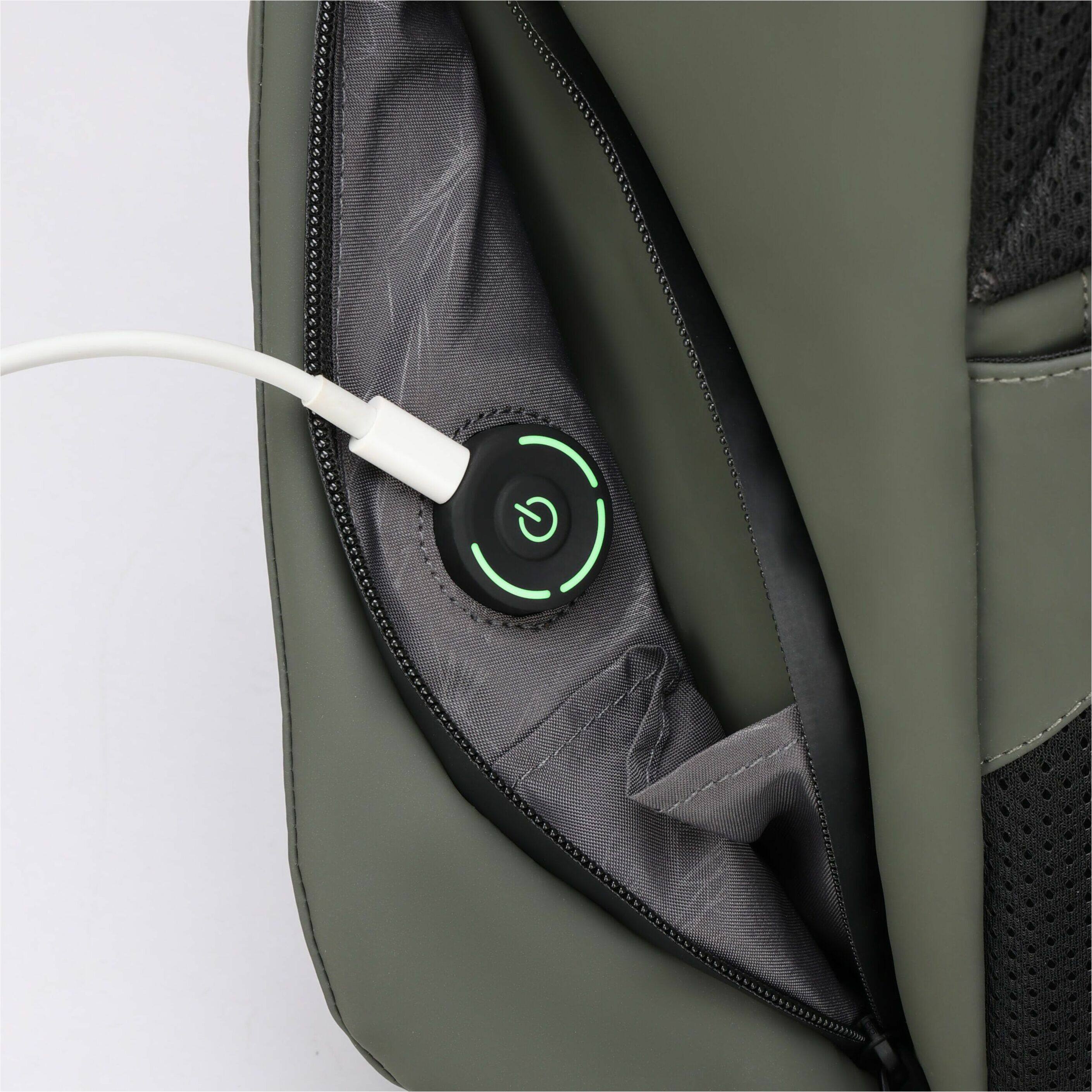 Alt View 24. Swissdigital Design - LAMONE L LED TSA-Friendly Water-Resistant Backpack With USB Charging Port  RFID Protection and Fits Up to 16″ Laptop - Dark Green.