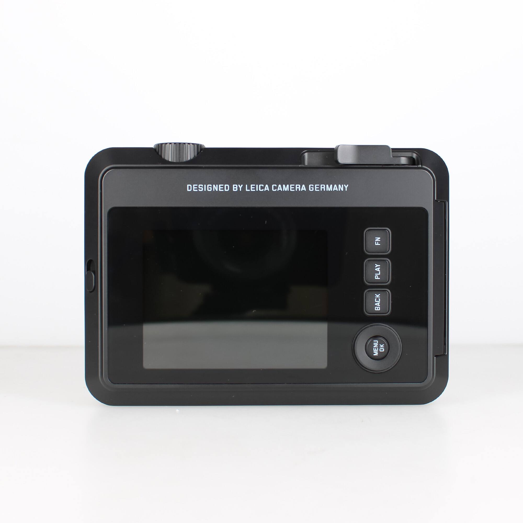 DESIGNED BY LEICA CAMERA GERMANY

PLAY BACK MENU OK