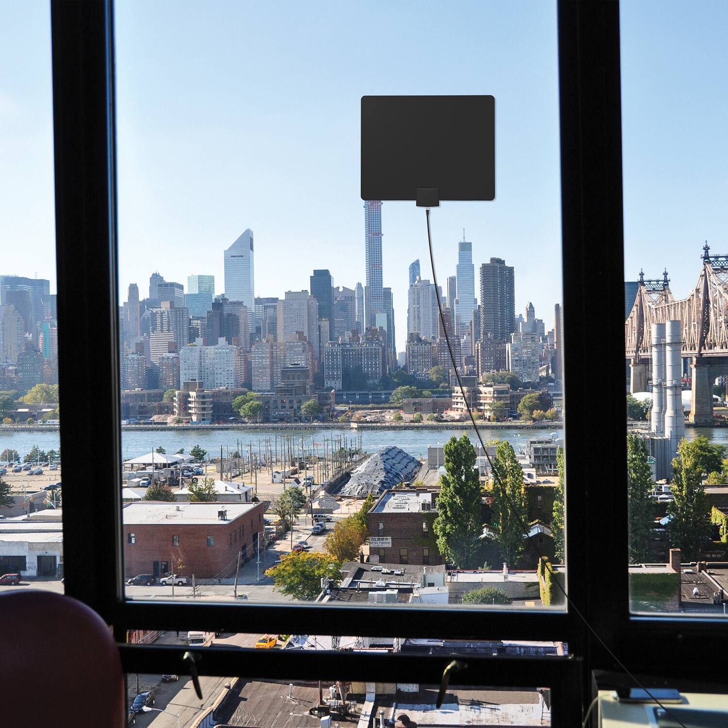 Alt View 5. Mohu - Leaf Plus Paper-Thin Indoor TV Antenna, Amplified, UHF VHF, 60-Mile Range, Multi-Directional, 4K 8K UHD, NEXTGEN TV - Black/White.