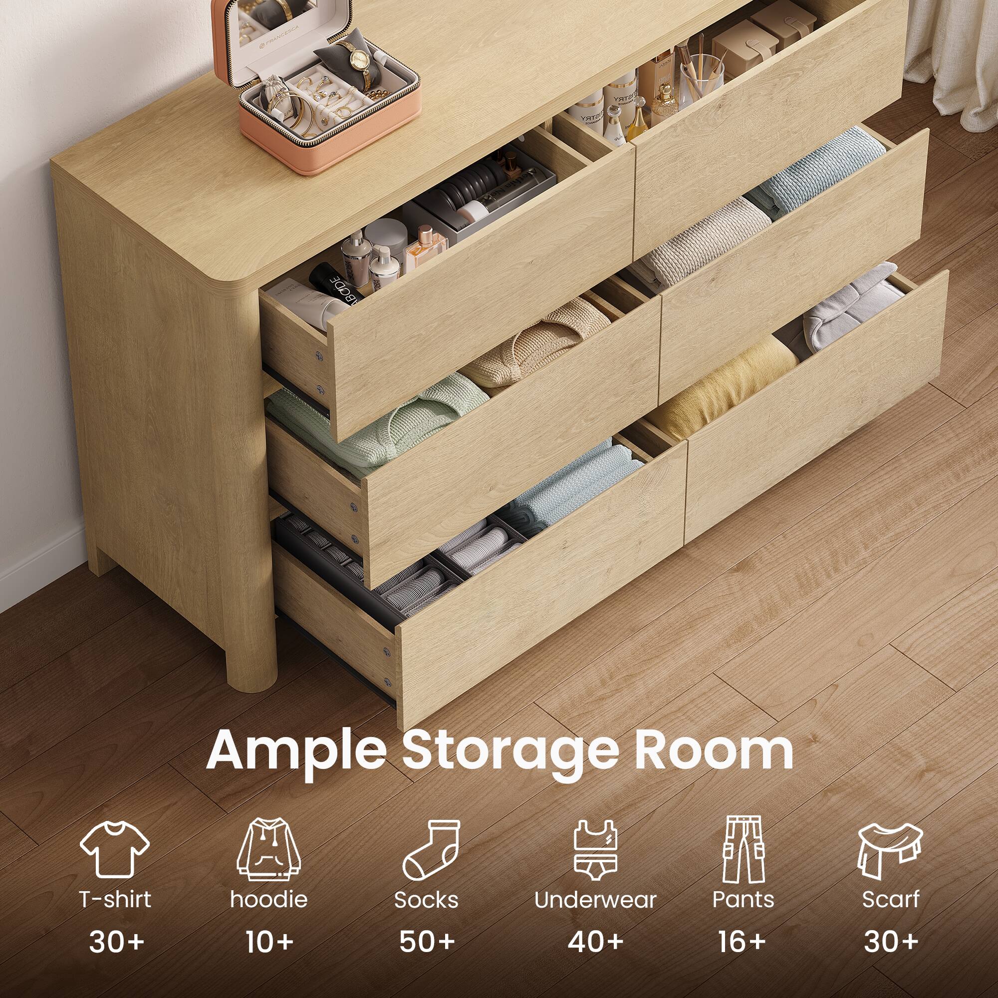 - PASERRA - 22 IC BODE Ample Storage Room  
  T-shirt 30+  
  Hoodie 10+  
  Socks 50+  
  Underwear 40+  
  Pants 16+  
  Scarf 30+