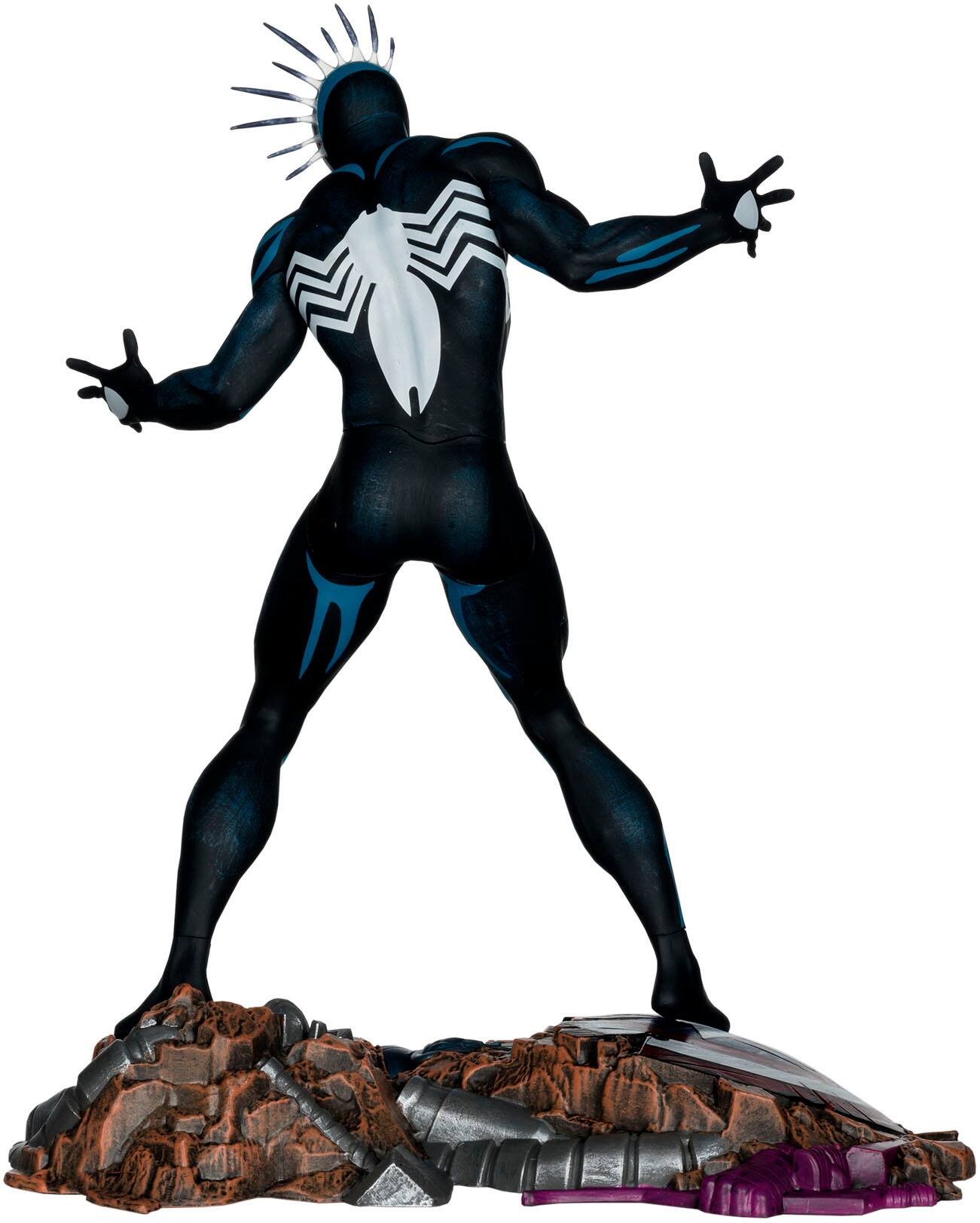 Alt View 13. McFarlane Toys - Marvel 10.6" Spider-Man 1:6th Scale Collectible with Scene & Comic (Marvel Super Heroes Secret Wars #8).