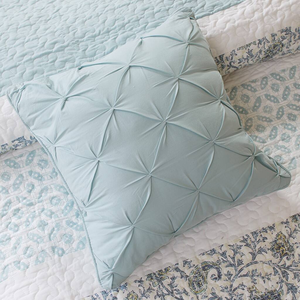 Alt View 2. Gracie Mills - Gracie Mills Singleton Reversible Paisley Lace 6-Piece Cotton Percale Quilt Set - Aqua.