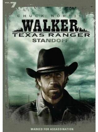 Front. Walker Texas Ranger: Standoff - DVD.