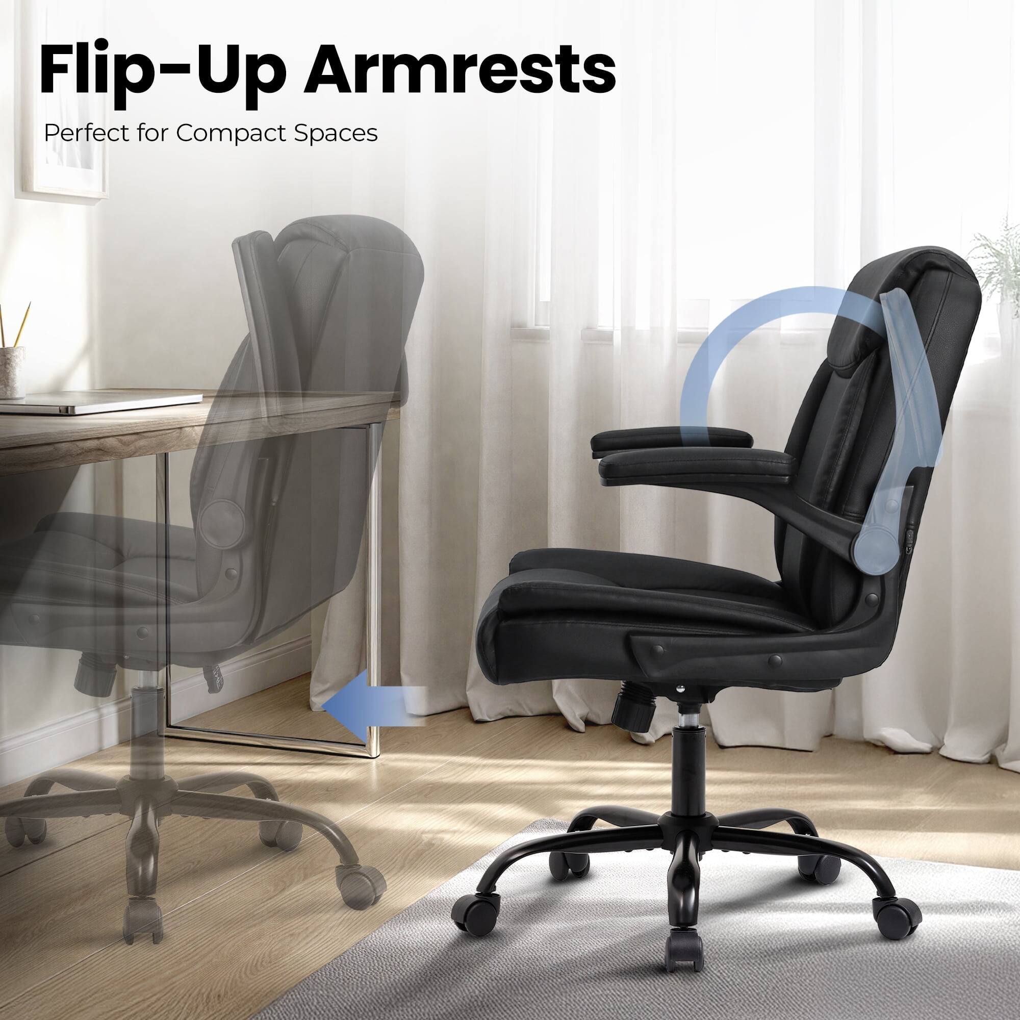 Flip-Up Armrests  
Perfect for Compact Spaces