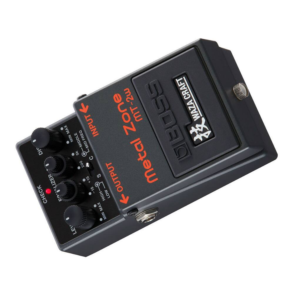 CRAFT Zone MT-2w UBOSS WAZA MAX  
FREQ INPUT MIN MIDDLE MID DLIZER 200 +15 S OUTPUT Metal -15 LOW CHECK S HIGH MAX MIN LEV