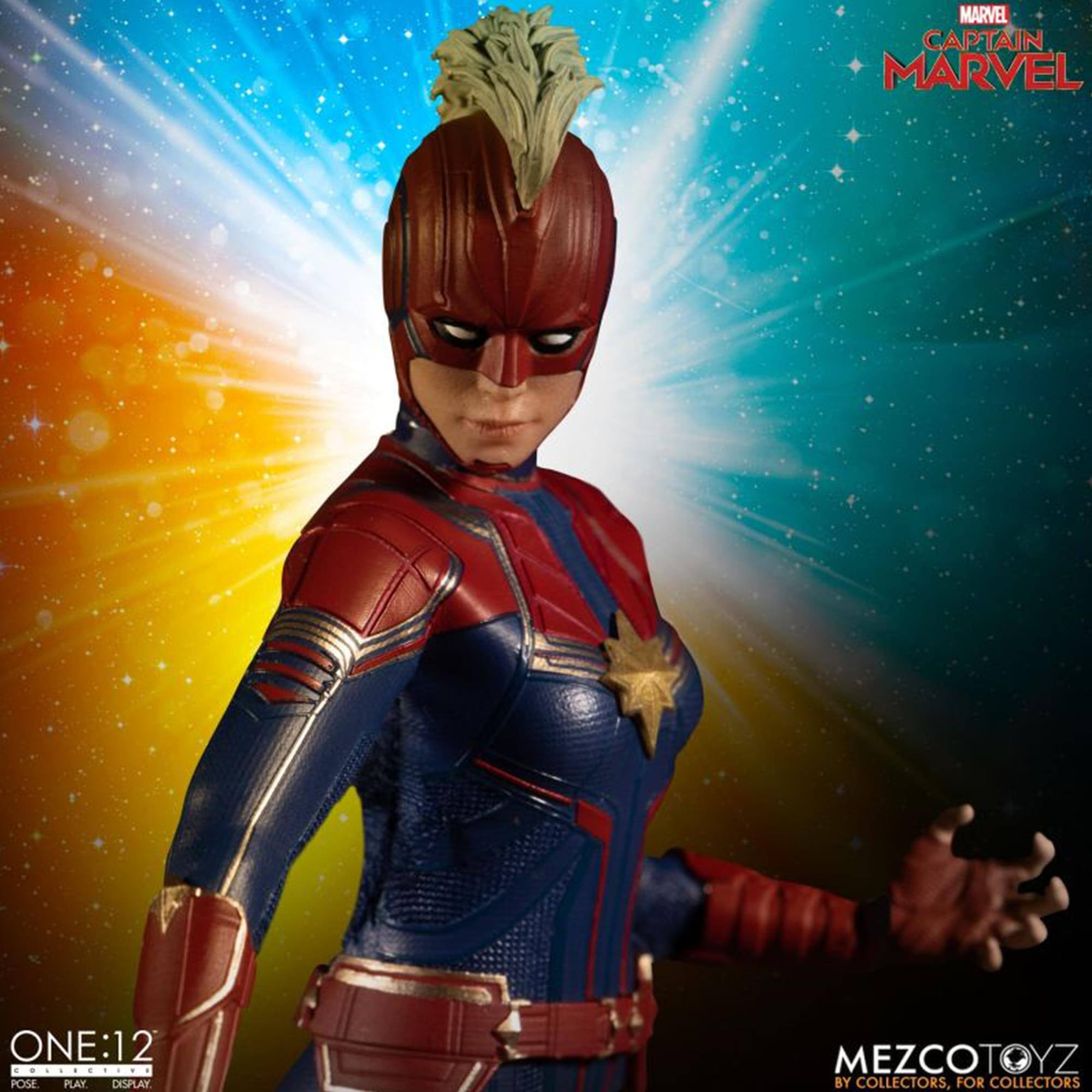 MARVEL CAPTAIN MARVEL  
ONE:12  
POSE PLAY DISPLAY  
MEZCOTOYZ  
BY COLLECTORS, FOR COLLECTORS