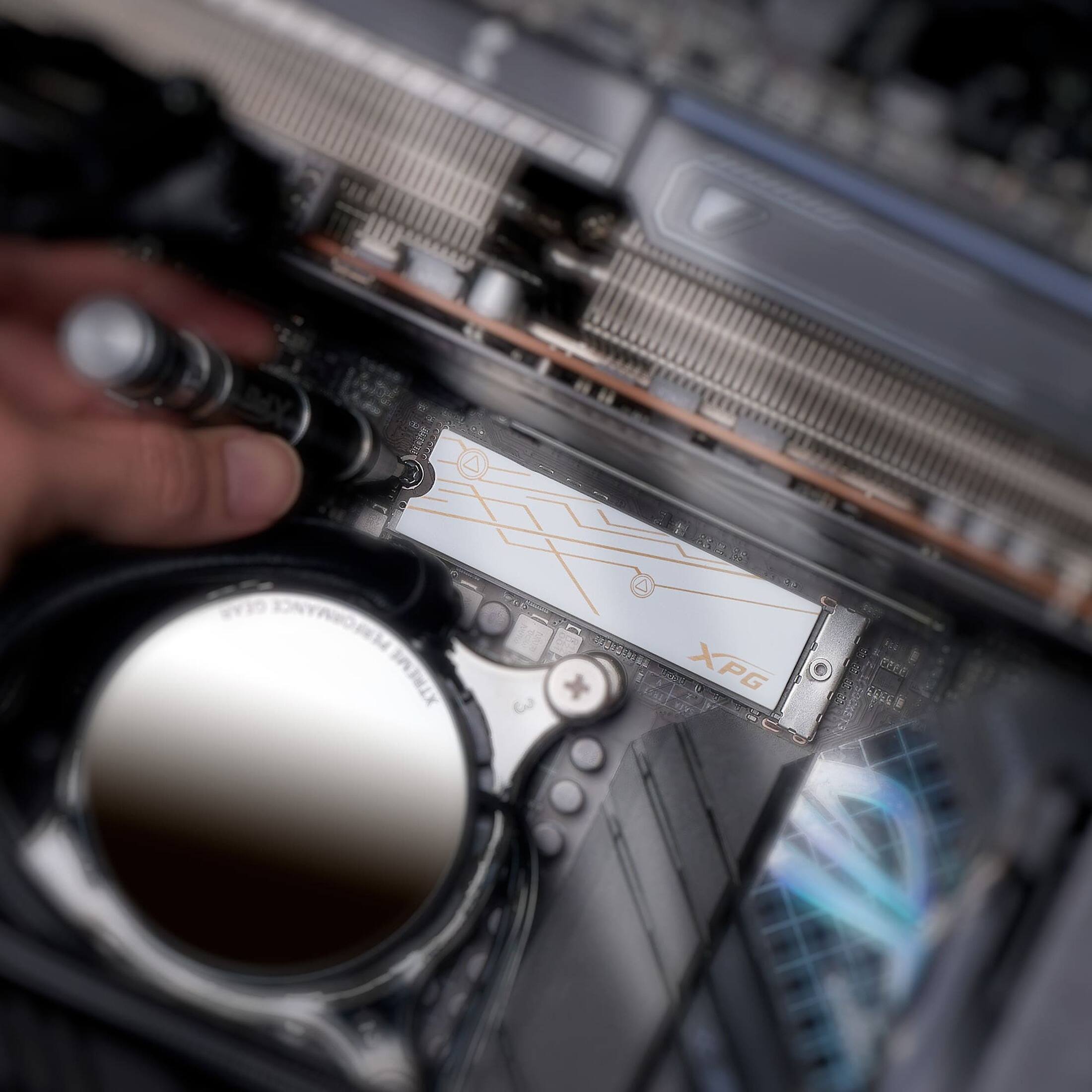 R350S XTREME 6 CUA x XPG HE SEEG