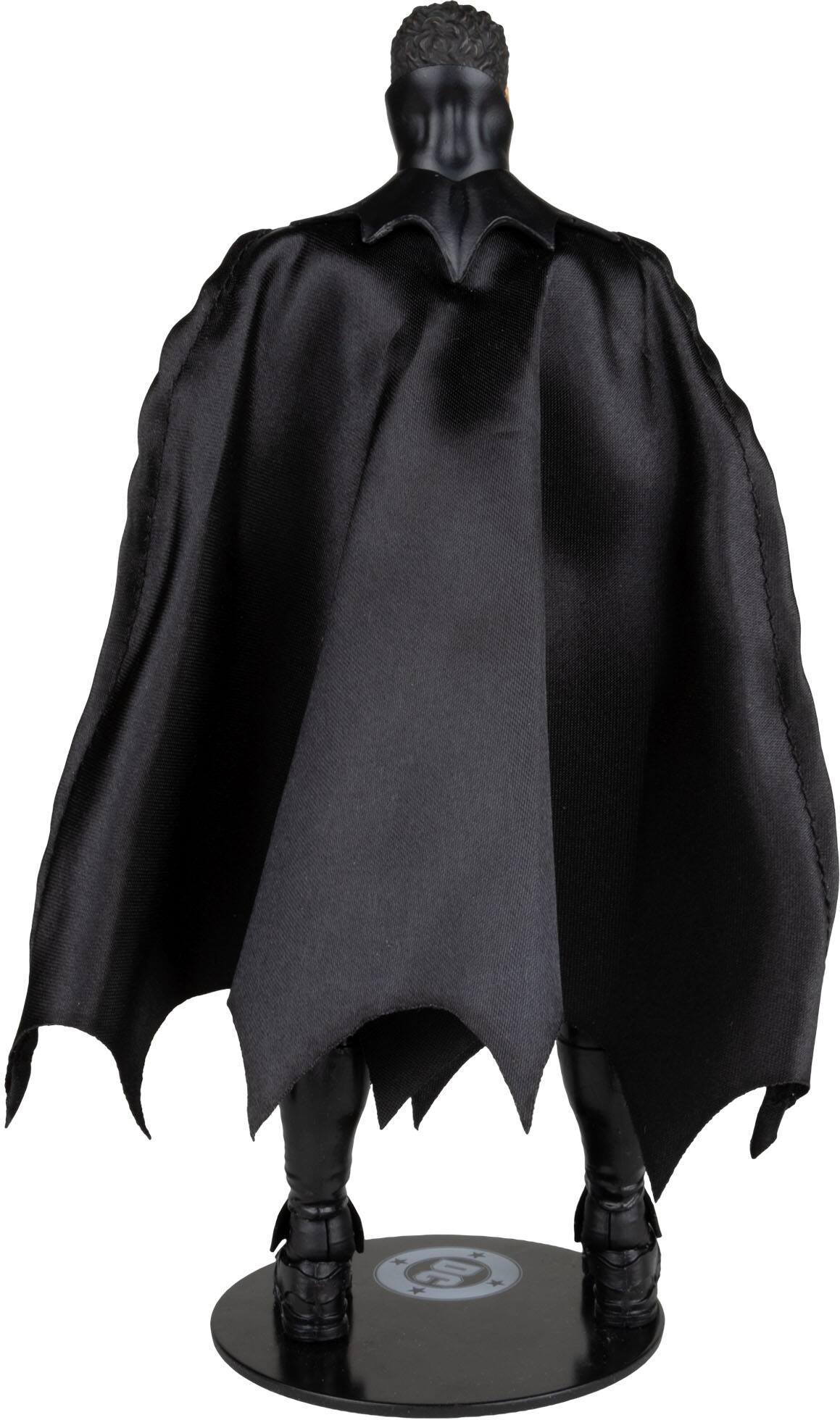 Back. McFarlane Toys - DC Multiverse Batman Unmasked (Batman Returns) 7.3" Action Figure - Deluxe Theatrical Edition McFarlane Toys.