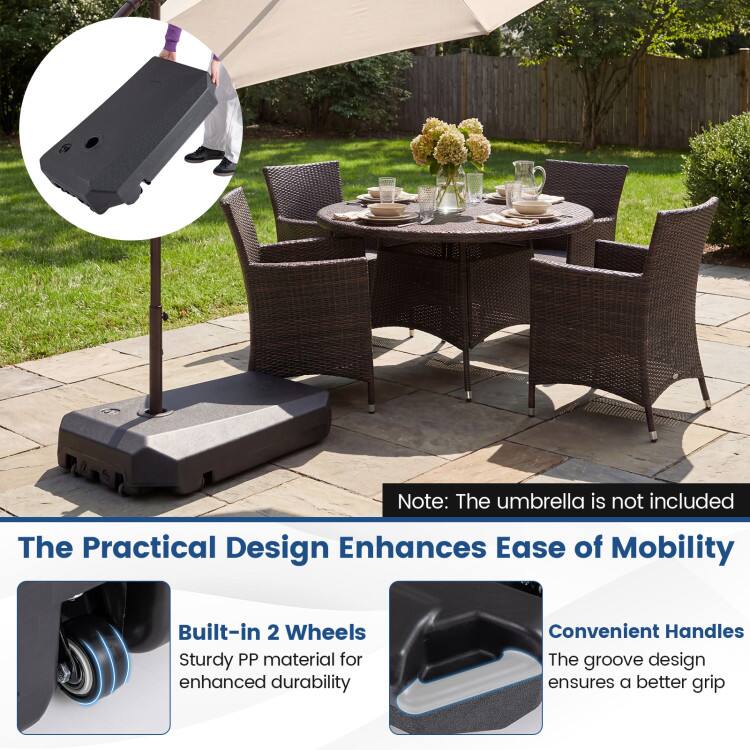 Note: The umbrella is not included

The Practical Design Enhances Ease of Mobility

Built-in 2 Wheels
Sturdy PP material for enhanced durability

Convenient Handles
The groove design ensures a better grip