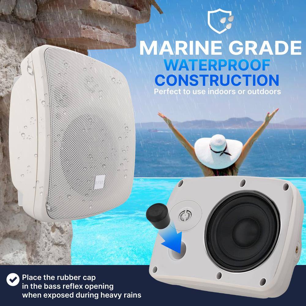 MARINE GRADE WATERPROOF CONSTRUCTION  
Perfect to use indoors or outdoors  

Place the rubber cap in the bass reflex opening when exposed during heavy rains