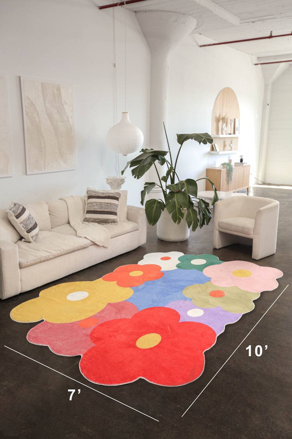 Left. Lanyspace - Lany Space Funky Flowers Rug - Multicolor.