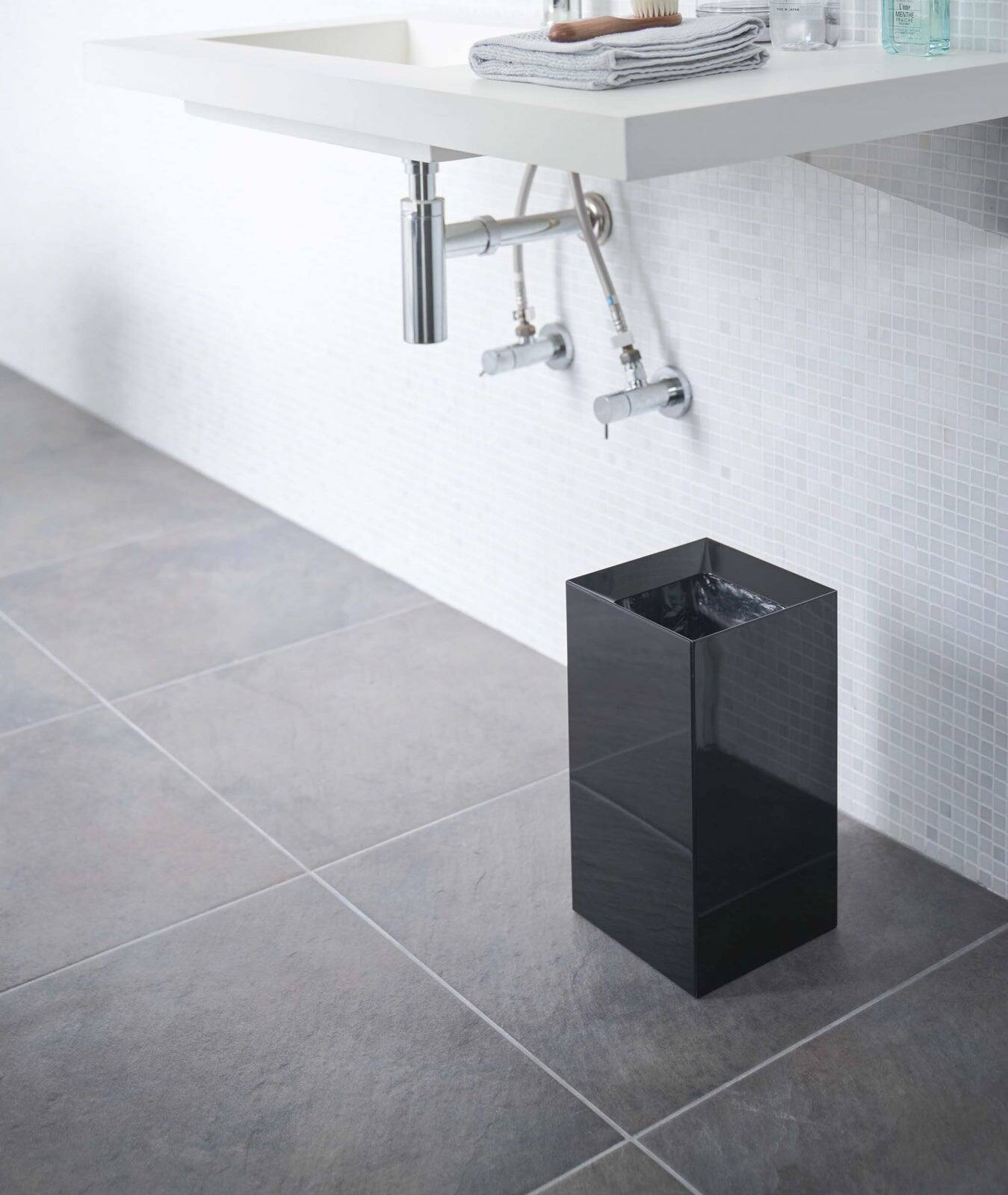 Alt View 8. Yamazaki Home - Trash Can - White.