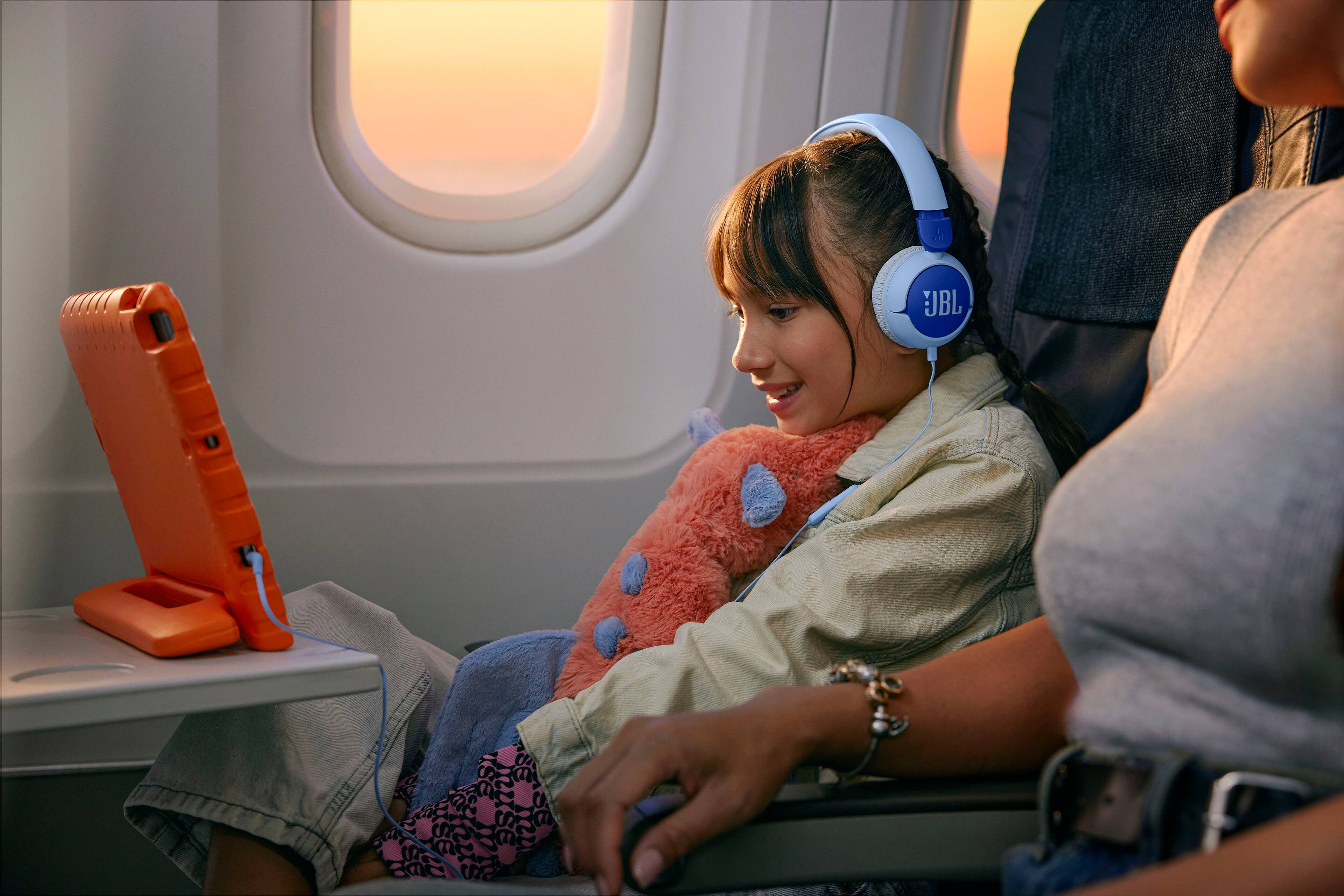 Alt View 4. JBL - Junior 320 Wired Kids On-Ear Headphones - 2025 - Blue.