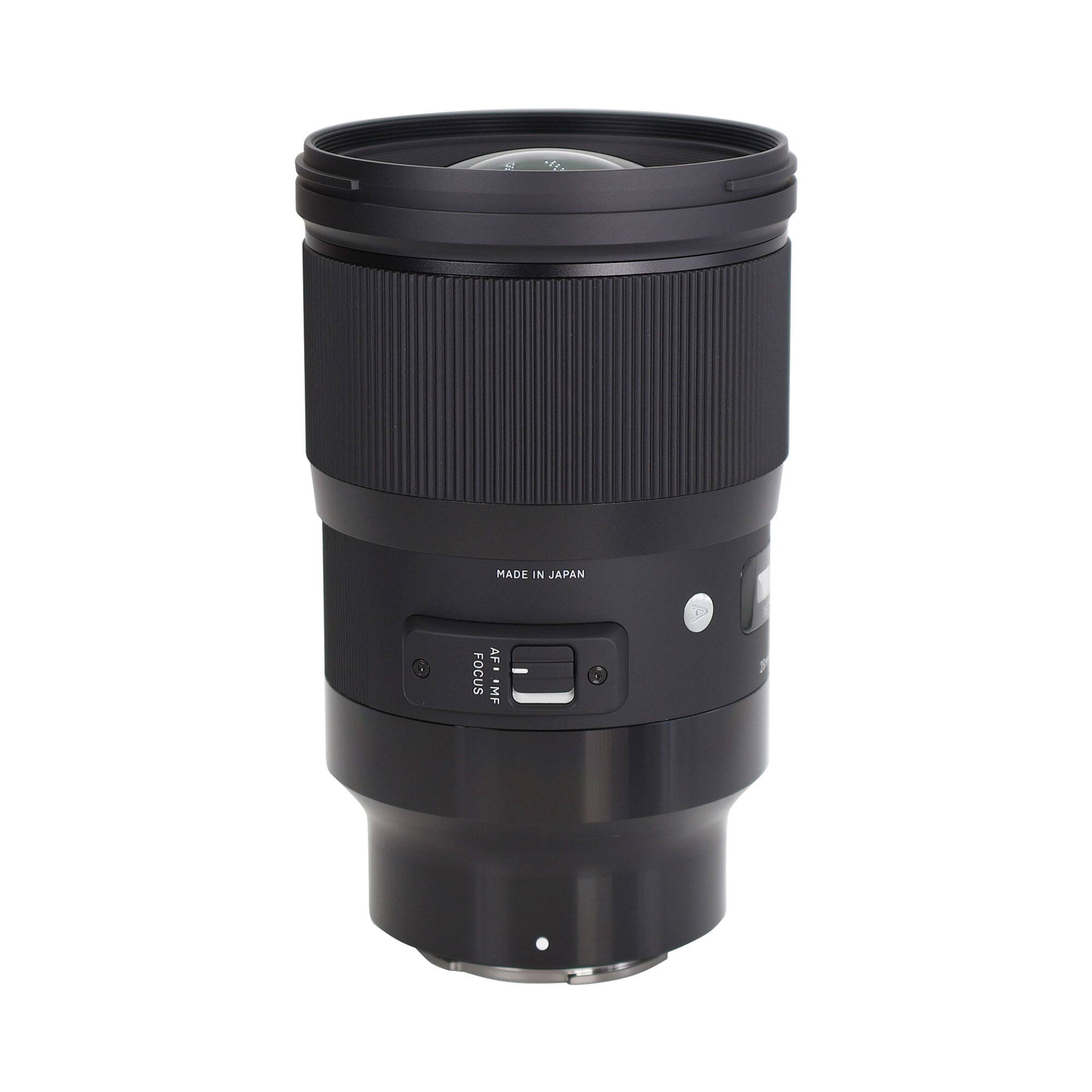 MADE IN JAPAN  
AF FOCUS MF