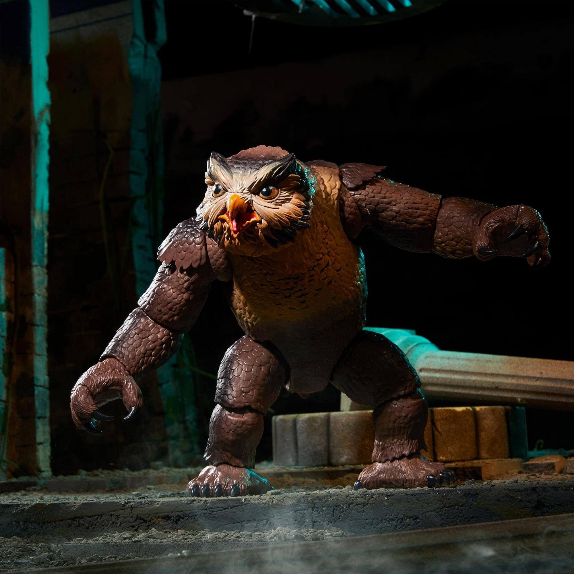 Alt View 4. Hasbro - Dungeons & Dragons Golden Archive 6 Inch Scale Owlbear Action Figure - Multi-Colored.