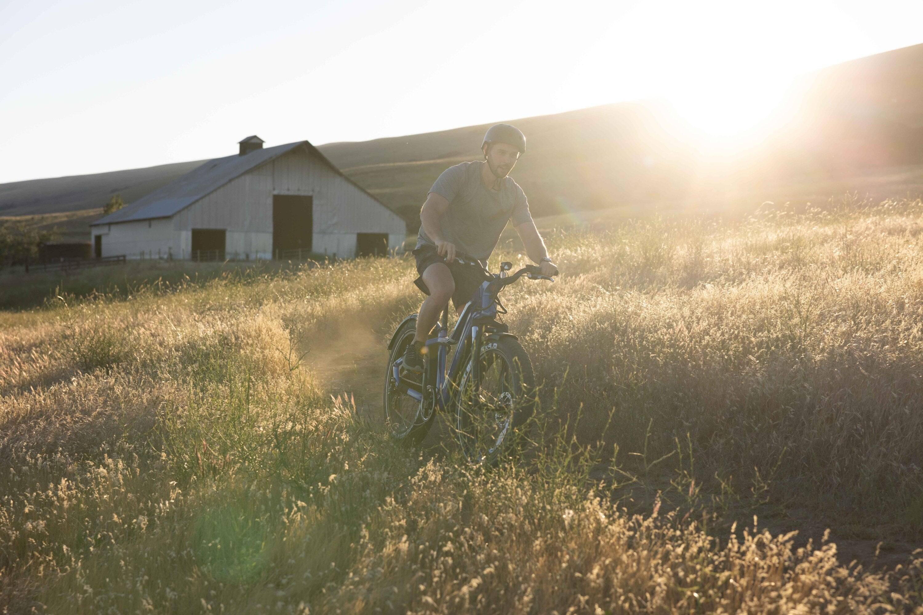Alt View 4. BreeBe - 26' Step Over Electric Mountain Bike - Blue - Blue.