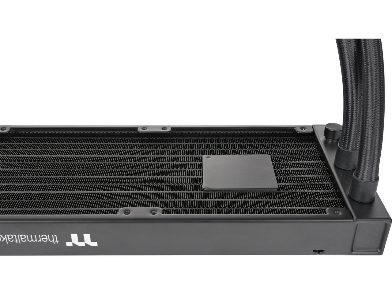 Alt View 2. Thermaltake - Thermaltake AW420 Liquid Cooler; LGA 4677/SP6; 420mm Rad; 3x140mm PWM Fans; Cu Block; Black; CL-W445-PL14BL-A - Black.