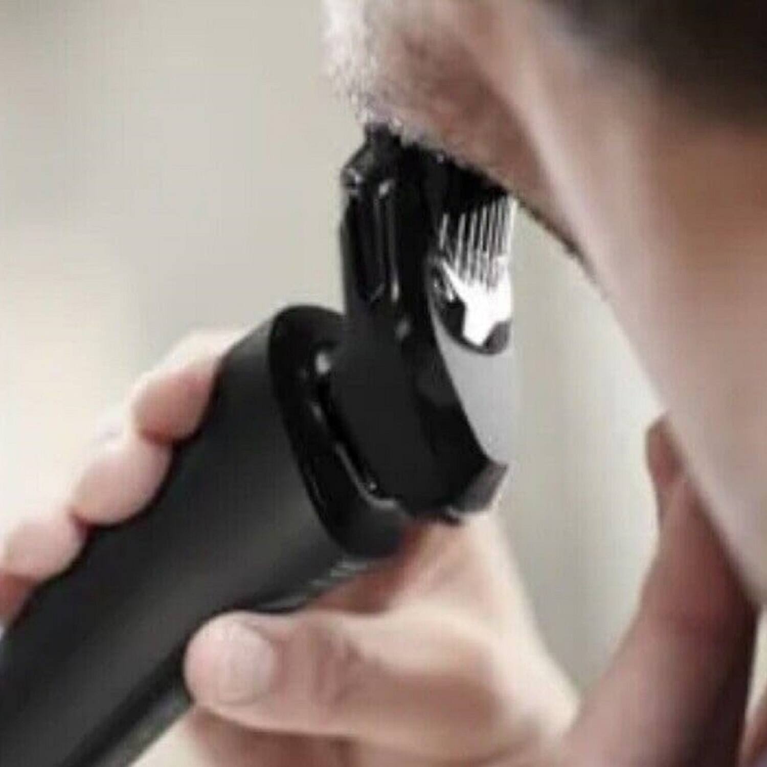 Alt View 2. Philips Norelco - S6800 Wet and Dry Cordless Electric Shaver Set, SenseIQ Technology, Series 6000.