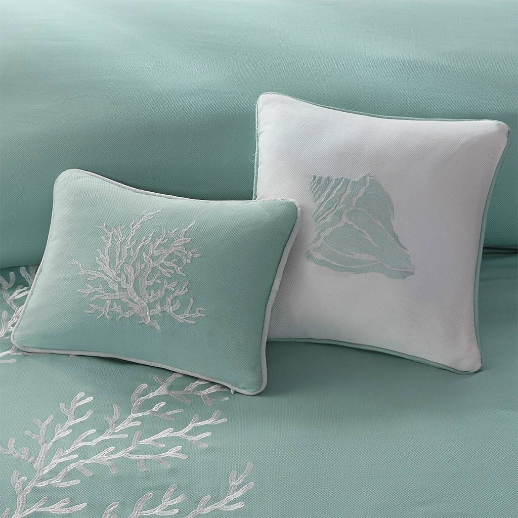 Alt View 3. Gracie Mills - Gracie Mills Douglass Coastal Coral Reef Duvet Cover Set - Aqua.
