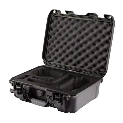 Front. NANUK - NANUK 920 Waterproof Protective 16 L Black Case for DJI Air 3S Fly More Combo.