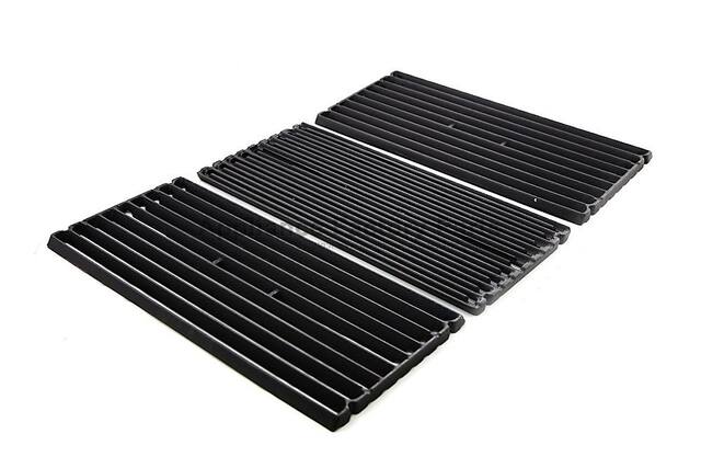 Front. Onward Manufacturing - Onward - ONW11115 COOKING GRID - IMPERIAL 770/790 (T60) (P cooking grids.