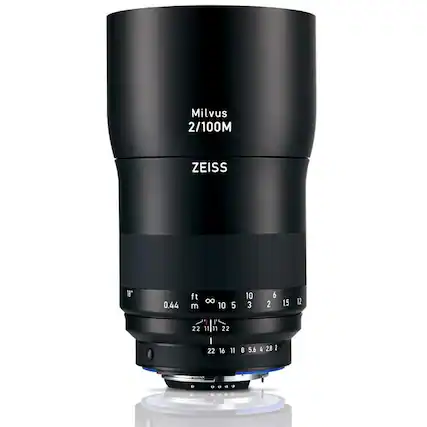Milvus 2/100M
ZEISS
18"
0.44
ft m
8 10
5
10 3
6 2
1.5
12
22
22
I 22 16
11
8
5.6 4 2.8 2
KF