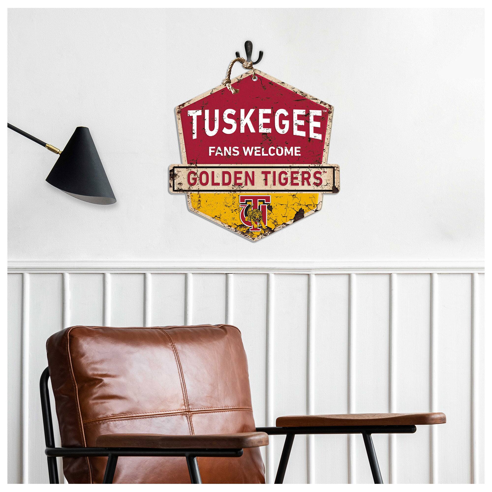 Tuskegee Fans Welcome Golden Tigers