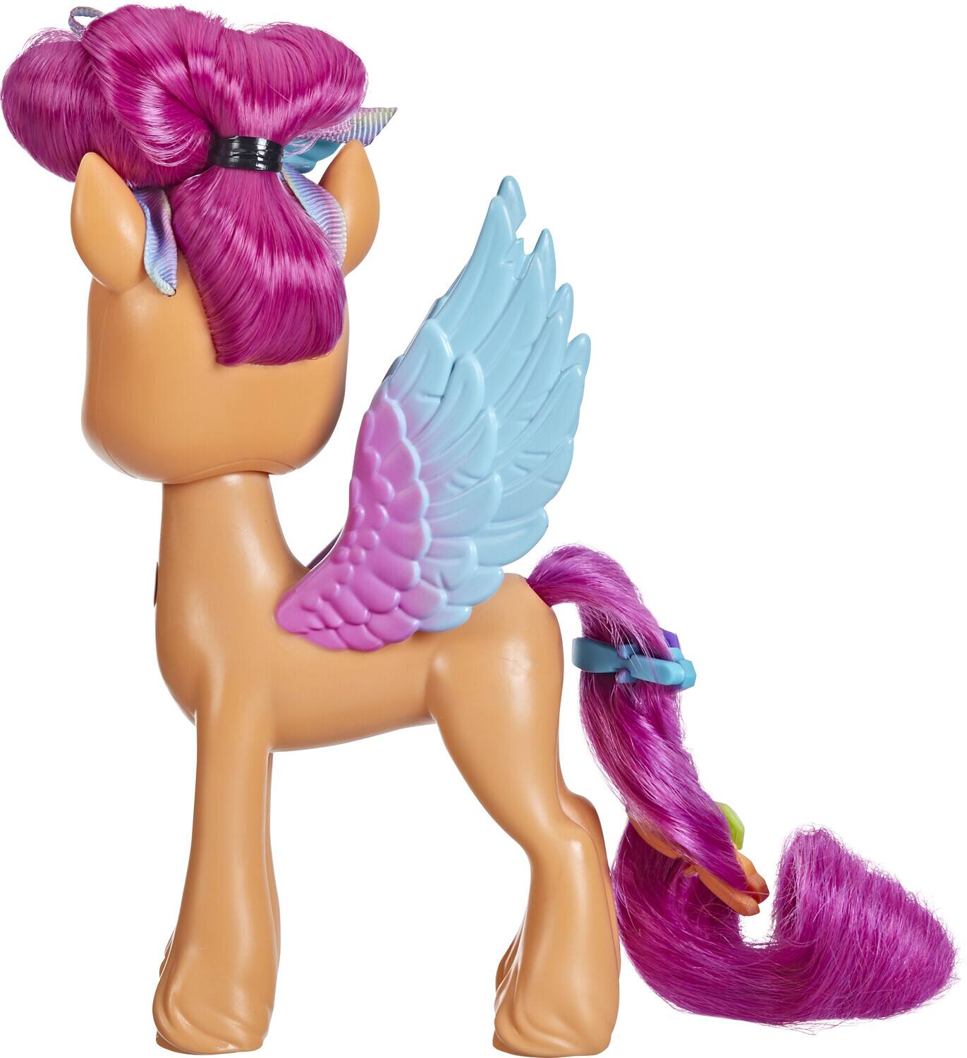 Alt View 2. Hasbro - Hasbro Collectibles - My Little Pony - Ribbon Hairstyles Sunny Starscout   - Collectibles - Multicolor.